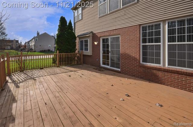 34376 Giannetti Drive, Sterling Heights, MI 48312