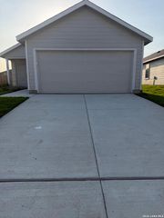 10827 Bernal Cove, San Antonio, TX 78224