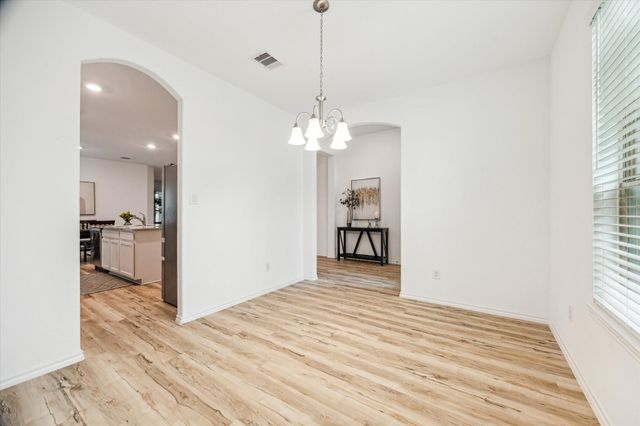 4323 Oakdale Mist Drive, Dickinson, TX 77539