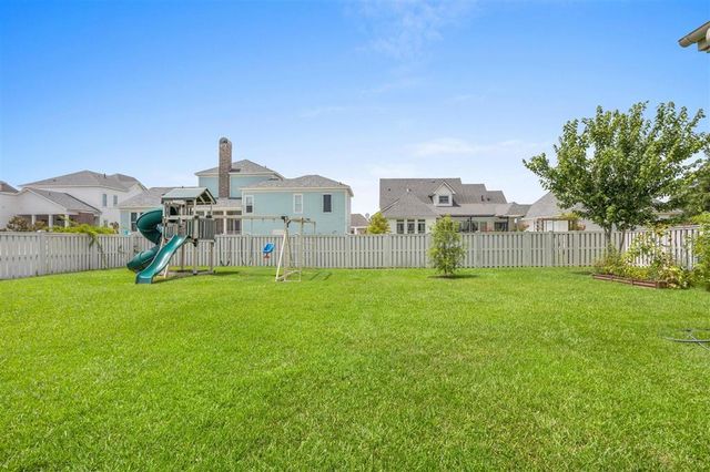 1211 Saint Anne Avenue, Lake Charles, LA 70601