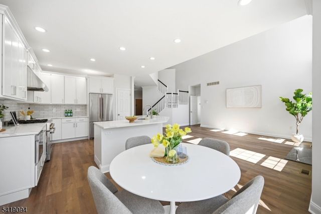 90 Glen Rock Rd, Cedar Grove Twp., NJ 07009