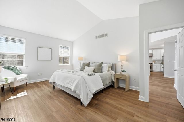 90 Glen Rock Rd, Cedar Grove Twp., NJ 07009