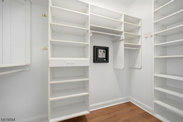 90 Glen Rock Rd, Cedar Grove Twp., NJ 07009