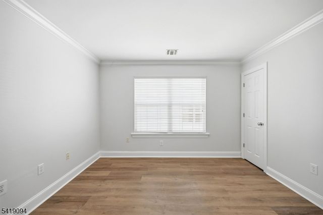 90 Glen Rock Rd, Cedar Grove Twp., NJ 07009