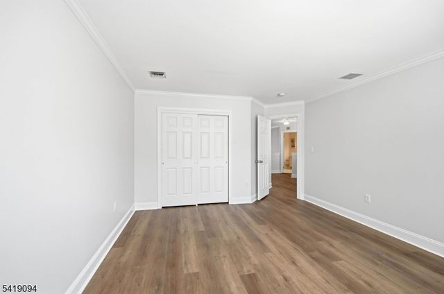 90 Glen Rock Rd, Cedar Grove Twp., NJ 07009