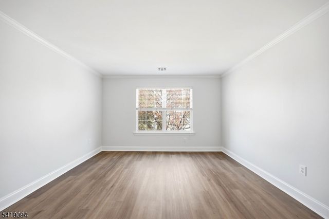 90 Glen Rock Rd, Cedar Grove Twp., NJ 07009