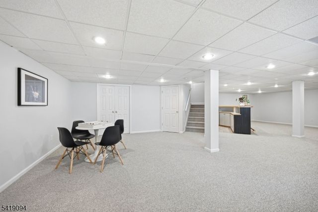 90 Glen Rock Rd, Cedar Grove Twp., NJ 07009