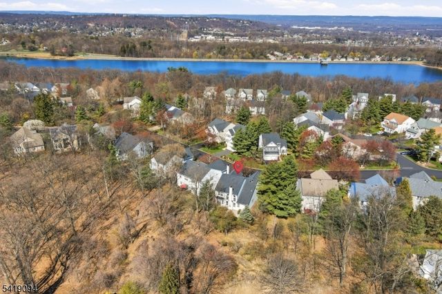 90 Glen Rock Rd, Cedar Grove Twp., NJ 07009