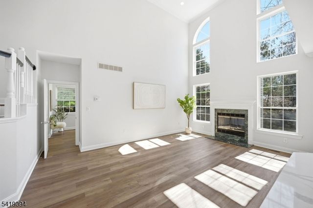 90 Glen Rock Rd, Cedar Grove Twp., NJ 07009