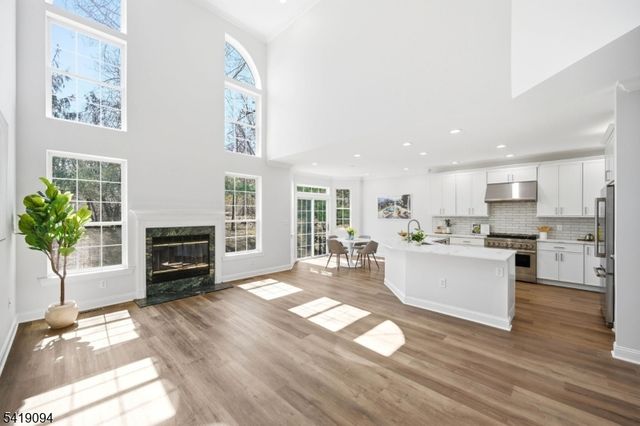 90 Glen Rock Rd, Cedar Grove Twp., NJ 07009