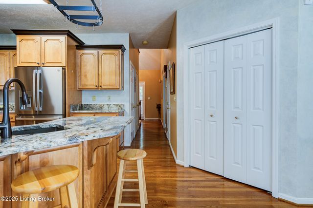 13408 Forest Springs Dr, Louisville, KY 40245