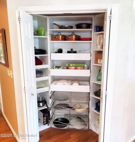 13408 Forest Springs Dr, Louisville, KY 40245