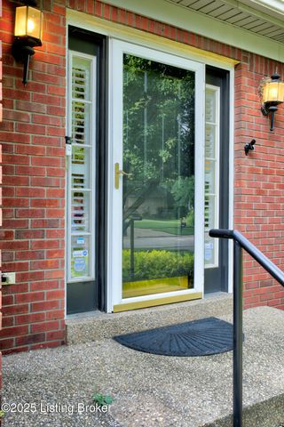 13408 Forest Springs Dr, Louisville, KY 40245