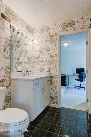 13408 Forest Springs Dr, Louisville, KY 40245