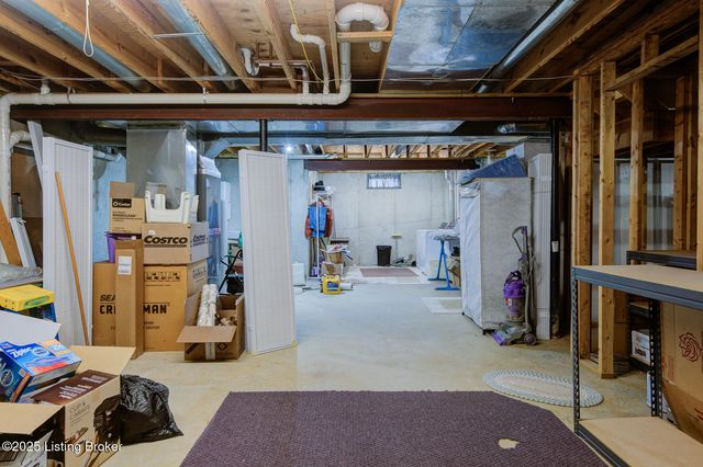 13408 Forest Springs Dr, Louisville, KY 40245