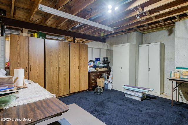 13408 Forest Springs Dr, Louisville, KY 40245