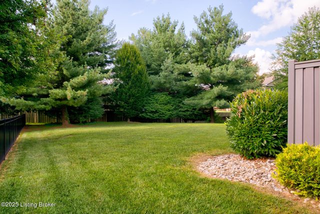 13408 Forest Springs Dr, Louisville, KY 40245