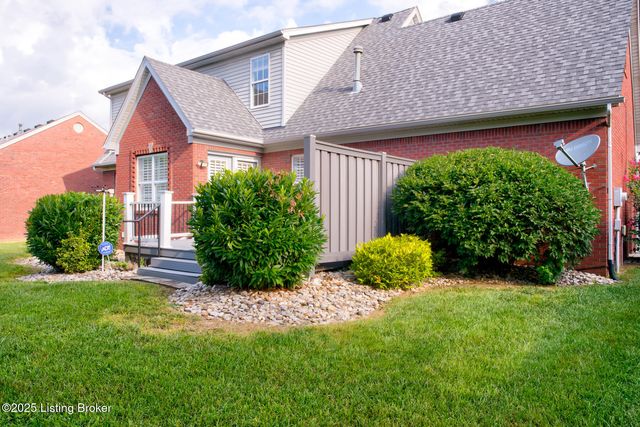 13408 Forest Springs Dr, Louisville, KY 40245