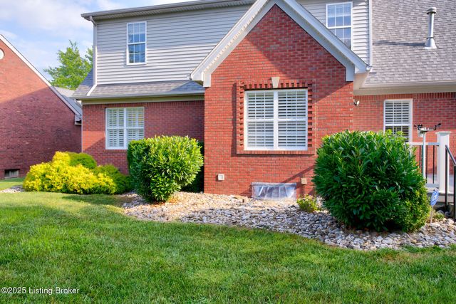 13408 Forest Springs Dr, Louisville, KY 40245