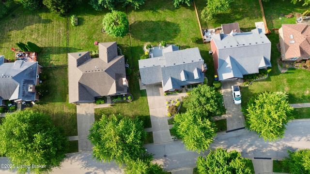 13408 Forest Springs Dr, Louisville, KY 40245