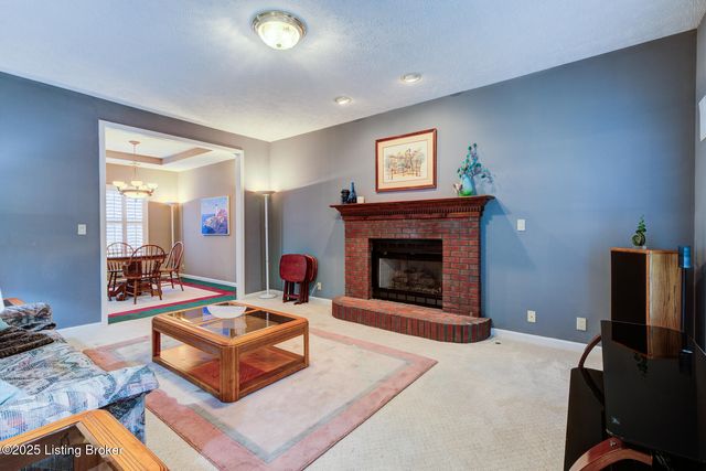 13408 Forest Springs Dr, Louisville, KY 40245