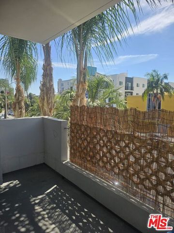 332 S Oxford Avenue 201, Los Angeles, CA 90020
