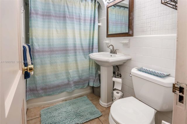 1410 Fletcher St, Hollywood, FL 33020