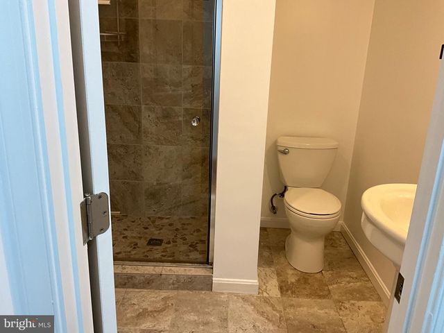 2023 MAYFLOWER DR, Woodbridge, VA 22192
