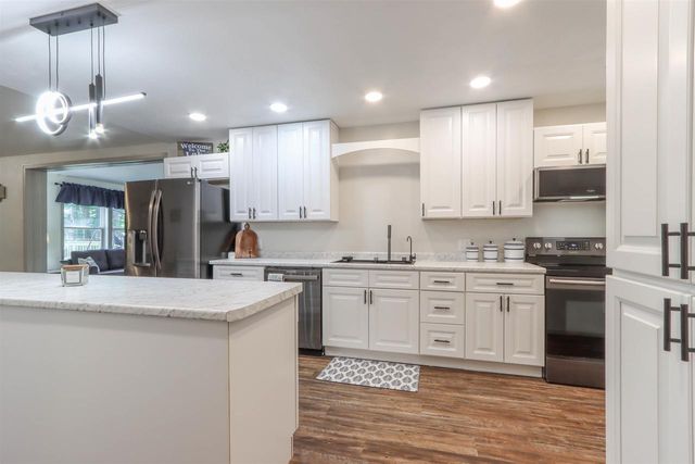 N1391 MCALLISTER ROAD, Waupaca, WI 54981