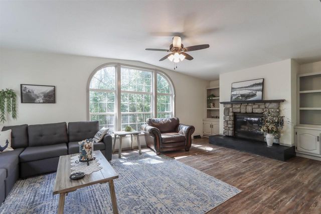 N1391 MCALLISTER ROAD, Waupaca, WI 54981