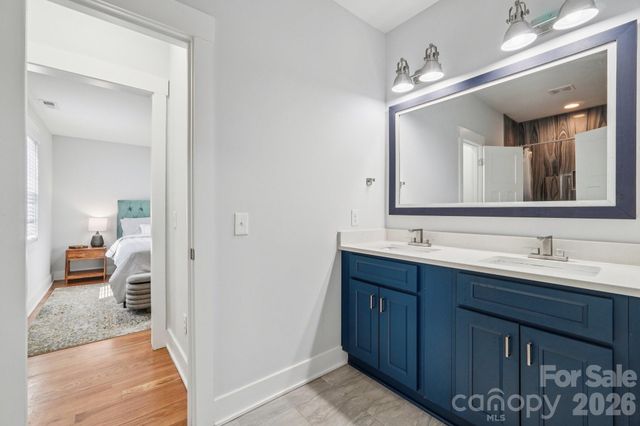 1821 Garibaldi Avenue, Charlotte, NC 28208