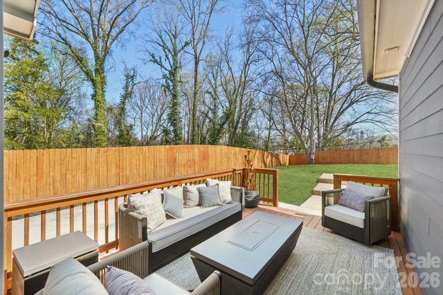 1821 Garibaldi Avenue, Charlotte, NC 28208