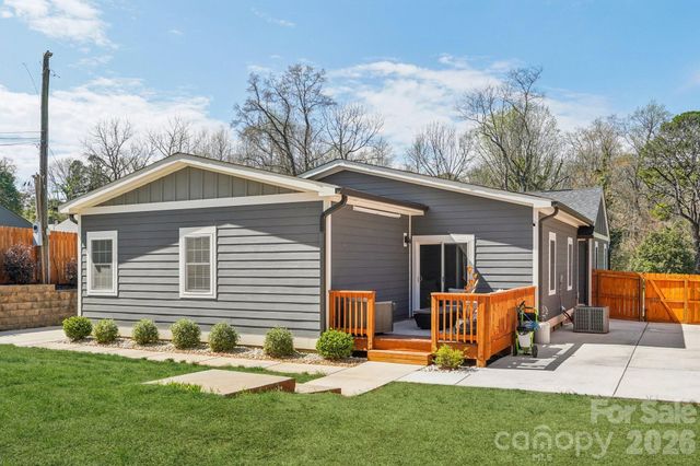 1821 Garibaldi Avenue, Charlotte, NC 28208