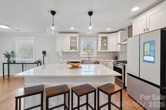 1821 Garibaldi Avenue, Charlotte, NC 28208