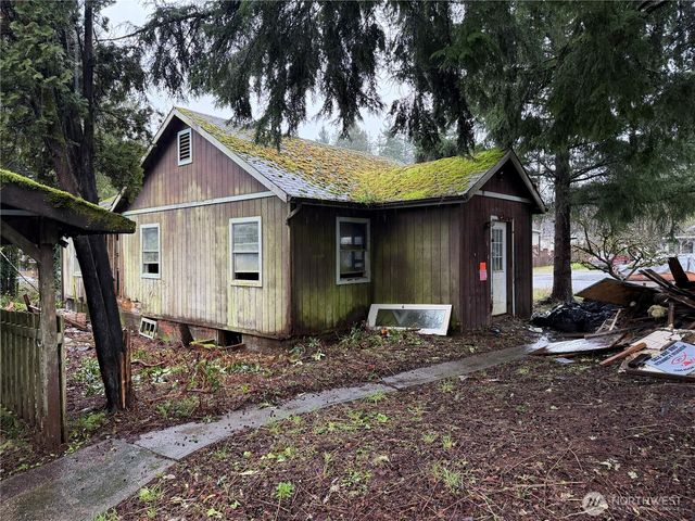 4891 Victory Drive SW, Port Orchard, WA 98367