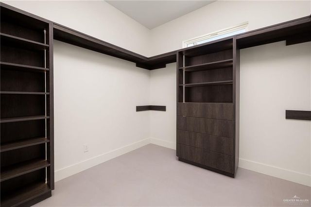 1816 S Middleton Street, Edinburg, TX 78539