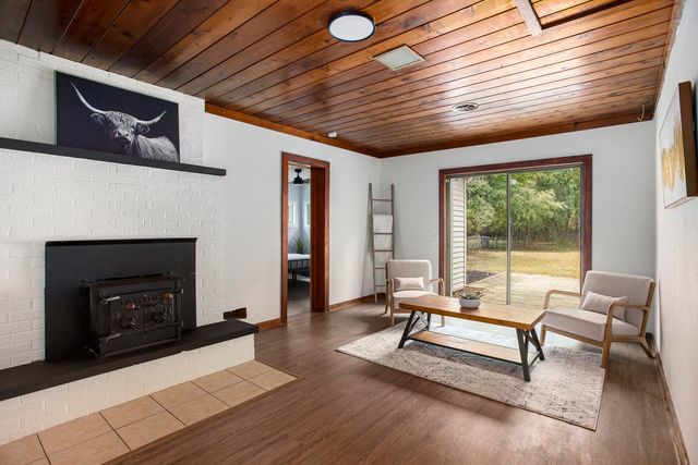 2609 Stanley Avenue, Portage City, MI 49002