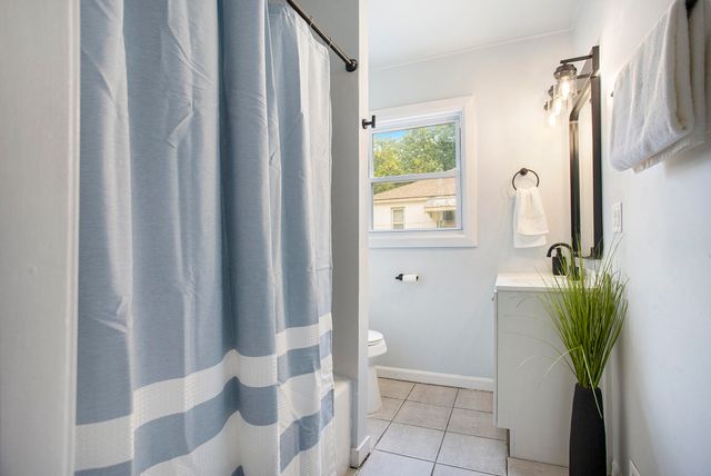 2609 Stanley Avenue, Portage City, MI 49002