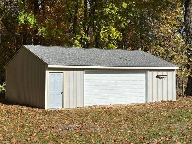 2609 Stanley Avenue, Portage City, MI 49002