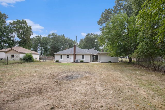 2609 Stanley Avenue, Portage City, MI 49002