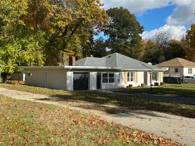 2609 Stanley Avenue, Portage City, MI 49002