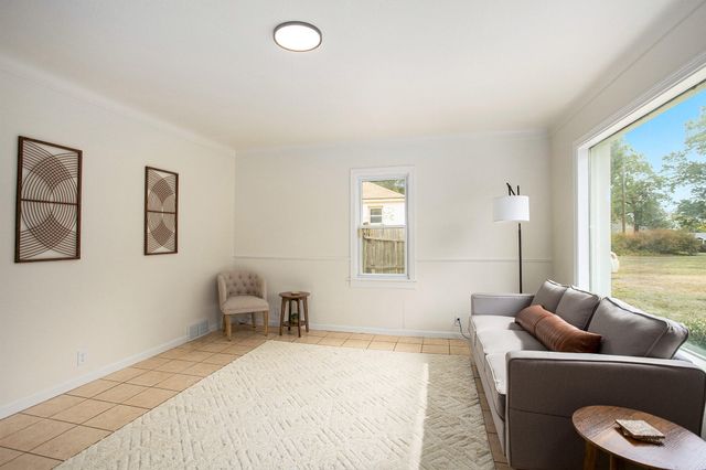 2609 Stanley Avenue, Portage City, MI 49002