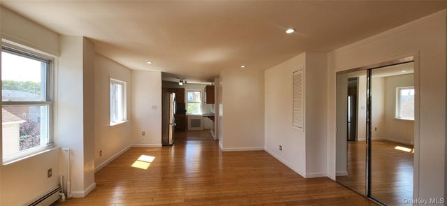 1637 Stadium Avenue, Bronx, NY 10465