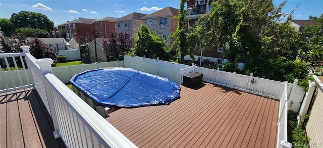 1637 Stadium Avenue, Bronx, NY 10465
