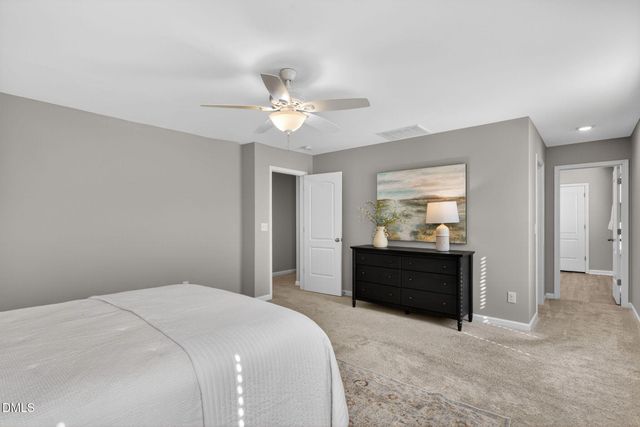 124 Willow Grove Lane, Fuquay Varina, NC 27526