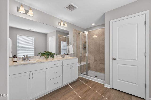 124 Willow Grove Lane, Fuquay Varina, NC 27526