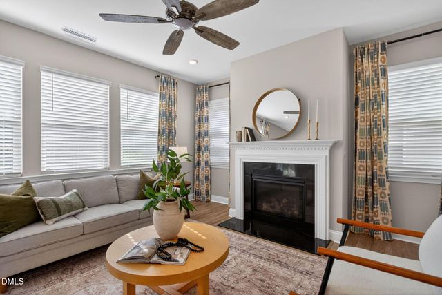 124 Willow Grove Lane, Fuquay Varina, NC 27526