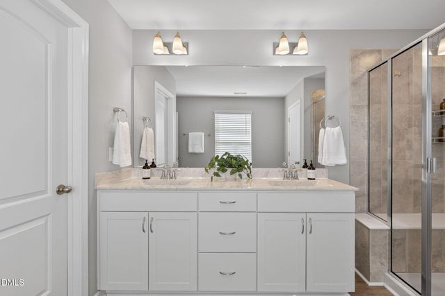 124 Willow Grove Lane, Fuquay Varina, NC 27526