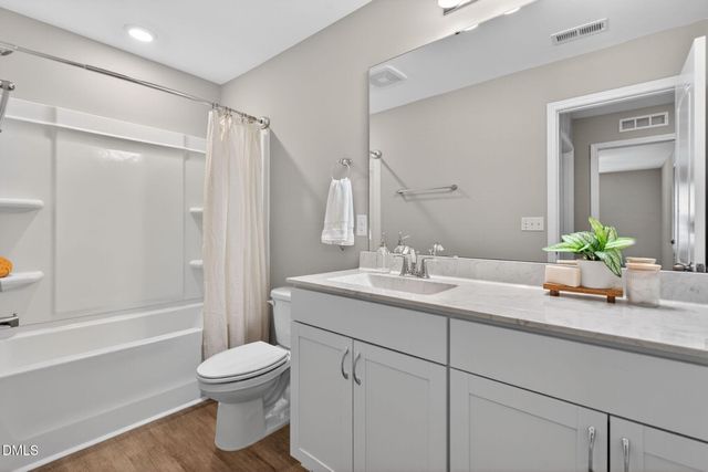 124 Willow Grove Lane, Fuquay Varina, NC 27526