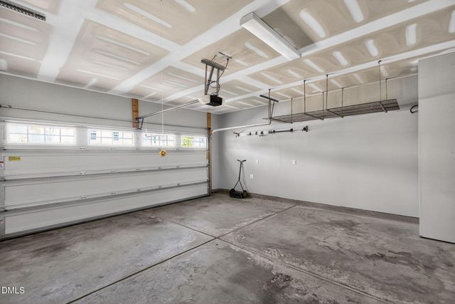 124 Willow Grove Lane, Fuquay Varina, NC 27526